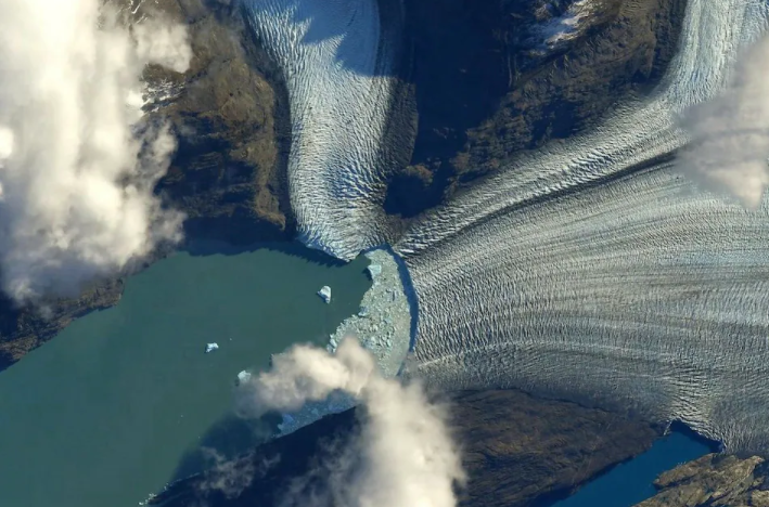 NASA Releases Stunning Image Of Huge Glacier Melting Away Taken From International Space Station