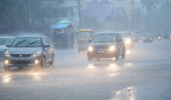 Delhi Weather: ‘Orange’ Alert For Heavy Rain Issued By Met Office