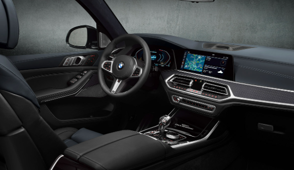 BMW X7 M50d Dark Shadow: Here More Details