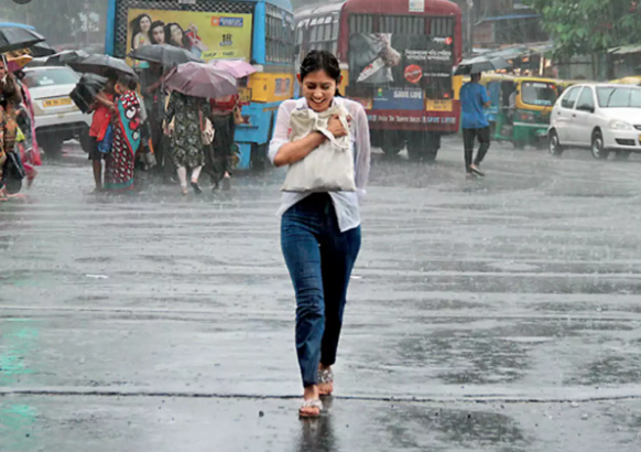 Heavy Rain In Downpour In Kolkata