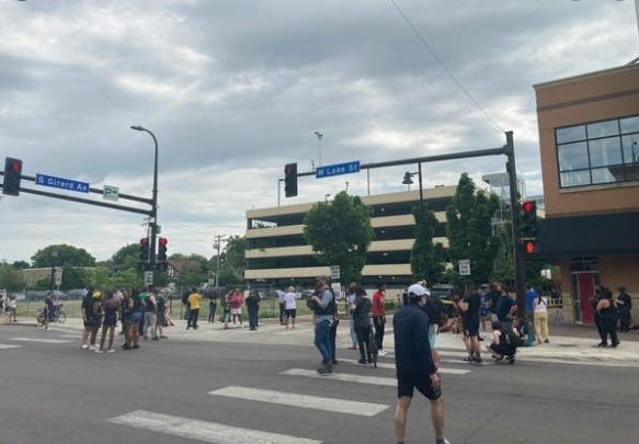 1 Dead In US Minneapolis In Crowd