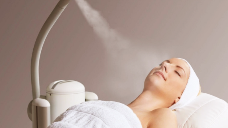 6 Best Benefits of Steaming Face!