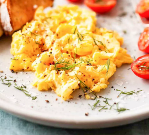 How To Make Fluffy Scrambled Eggs for Breakfast
