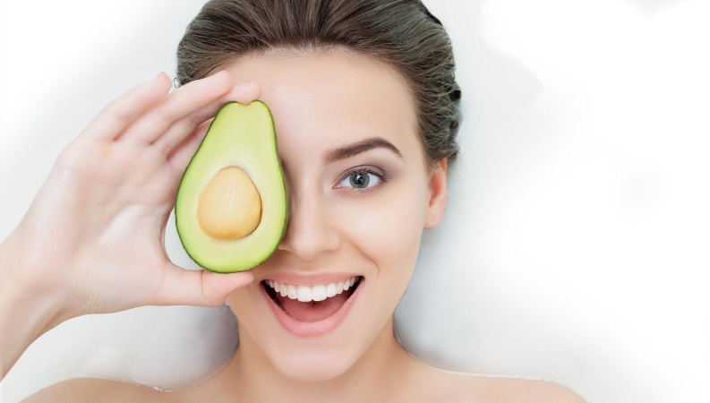 5 Benefits Of Avocado To Deeply Moisturize The Skin