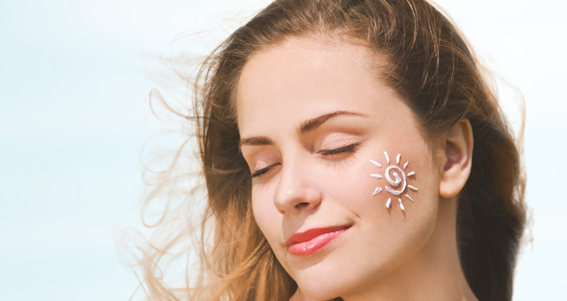 Why Sunscreen is important to apply on the face?