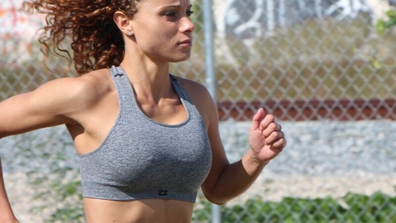 5 Simple back workouts to strengthen your chest area