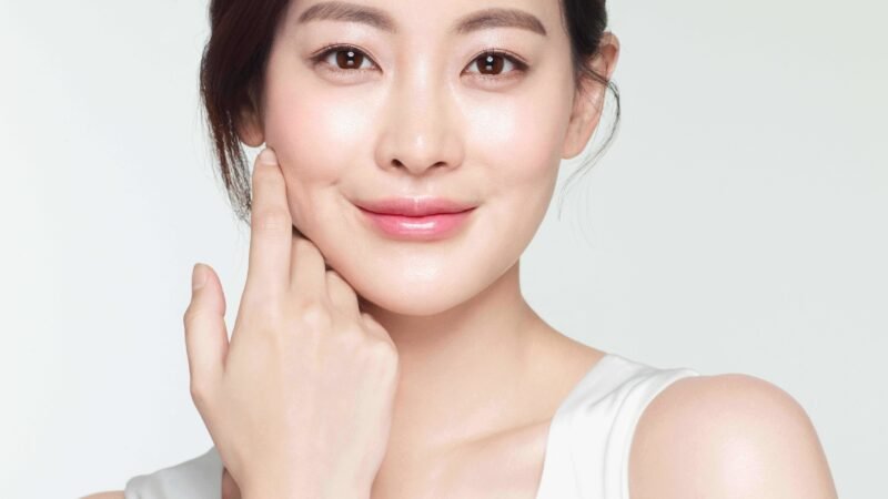 The Famous Korean 10 step skincare routine is here!