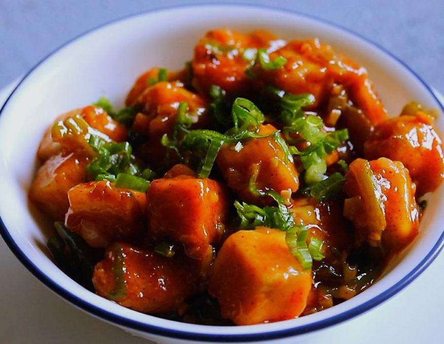 See the recipe of Paneer Chilli fry..