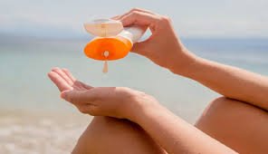Why Sunscreen  become TOXIC?Read this!