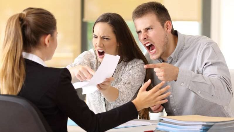 Change these 5 bad work habits right now!