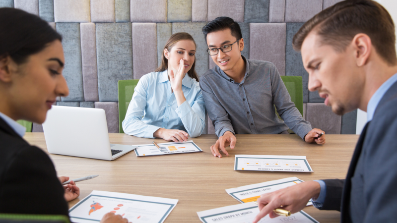 Tips to avoid office politics and power plays in workplace