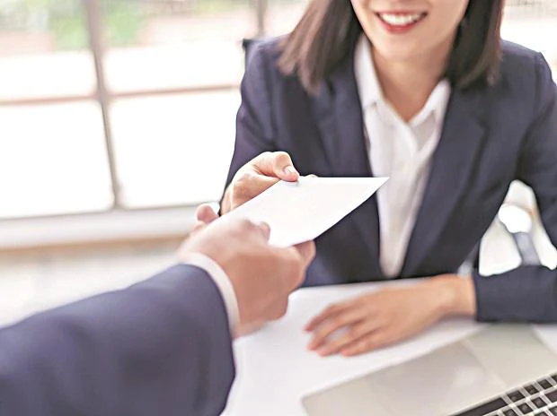 Employees demand a 70% salary rise In Pandemic tech skills