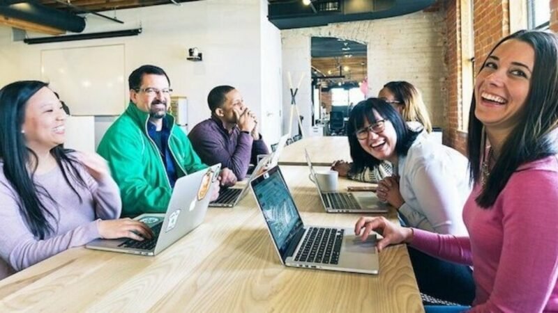 5 Reasons Why company-wide vacations increase productivity