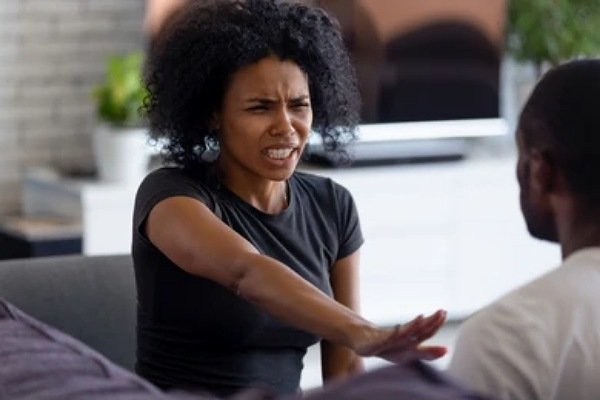 5 Best ways to deal with an Angry wife