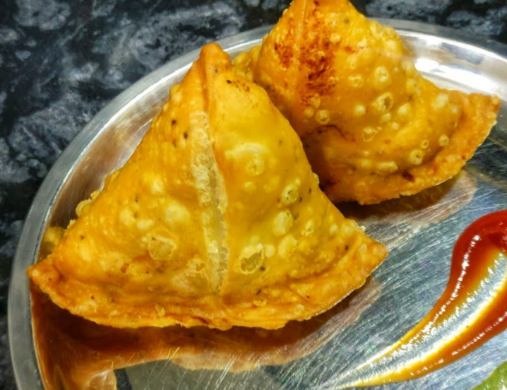 Easy Homemade Bhurji Samosa Recipe