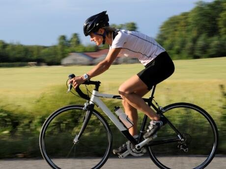 Cycling - 5 ways by which cycling helps to stay fit