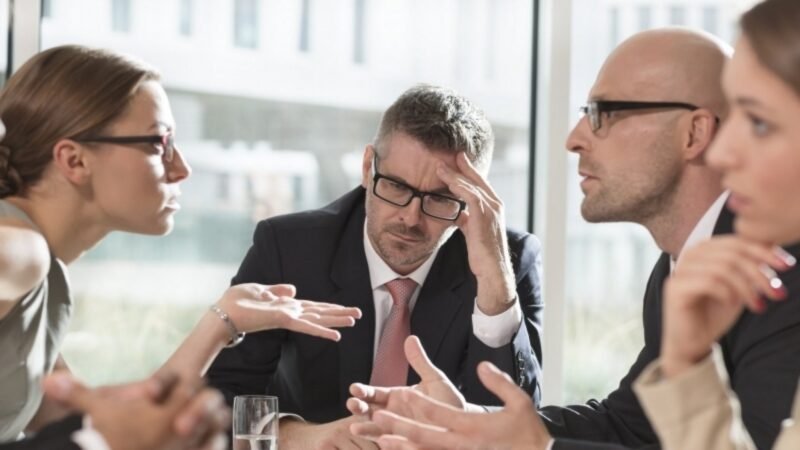 5 Signs That Point Out You Are Toxic Person At Work