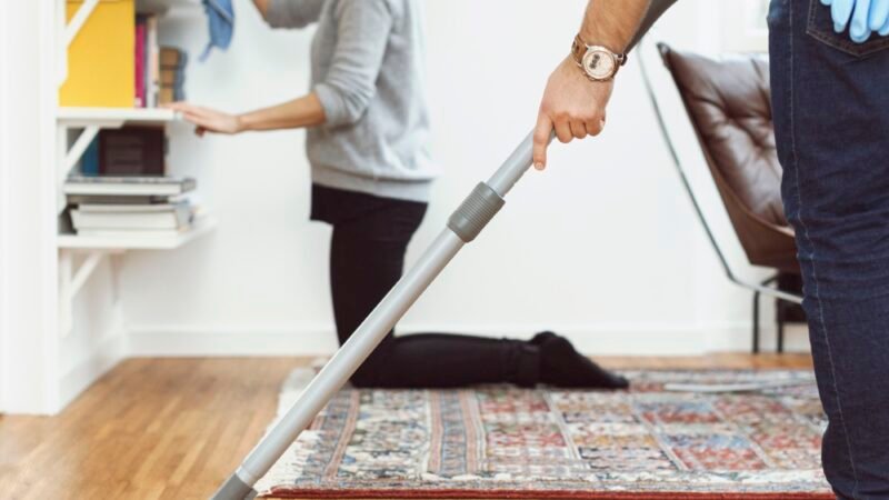 Finally, men pick up more chores at home During Lockdown