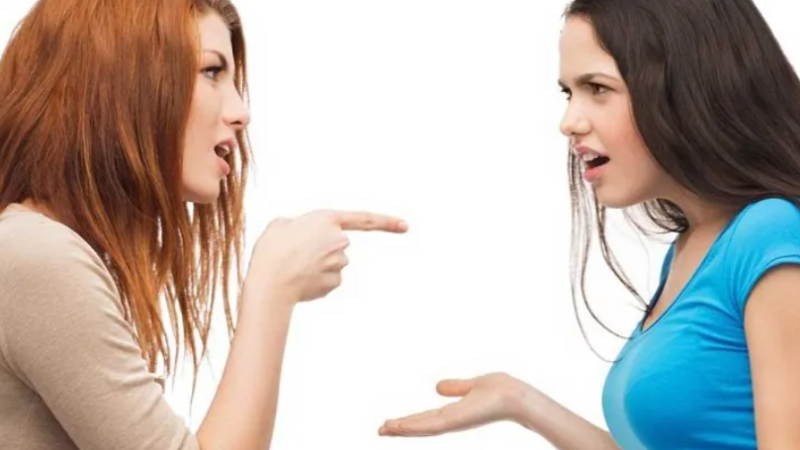 Signs Your Sister-In-Law Doesn’t Like You