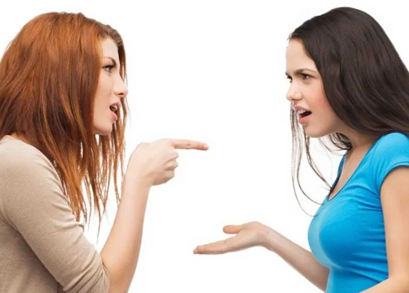 Signs Your Sister-In-Law Doesn’t Like You