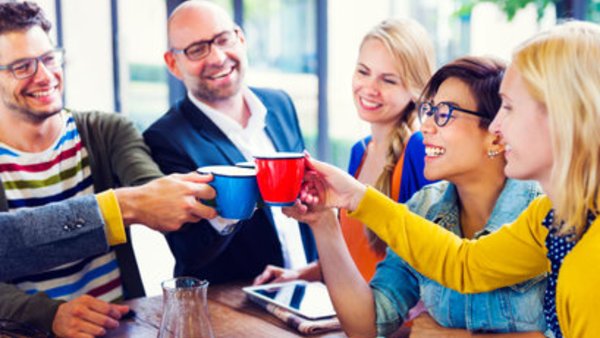 5 rules to  Turn your colleagues into friends  