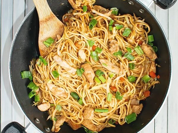 Noodles chicken Chowmein Recipe