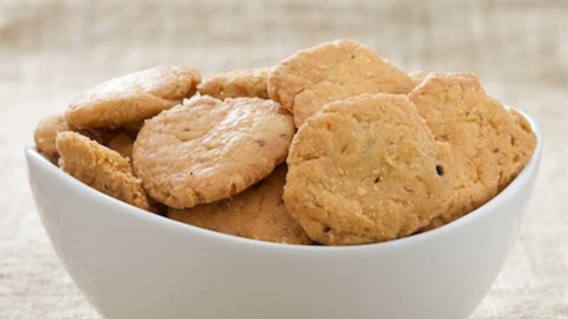 Snacky Punjabi Mathia Recipe