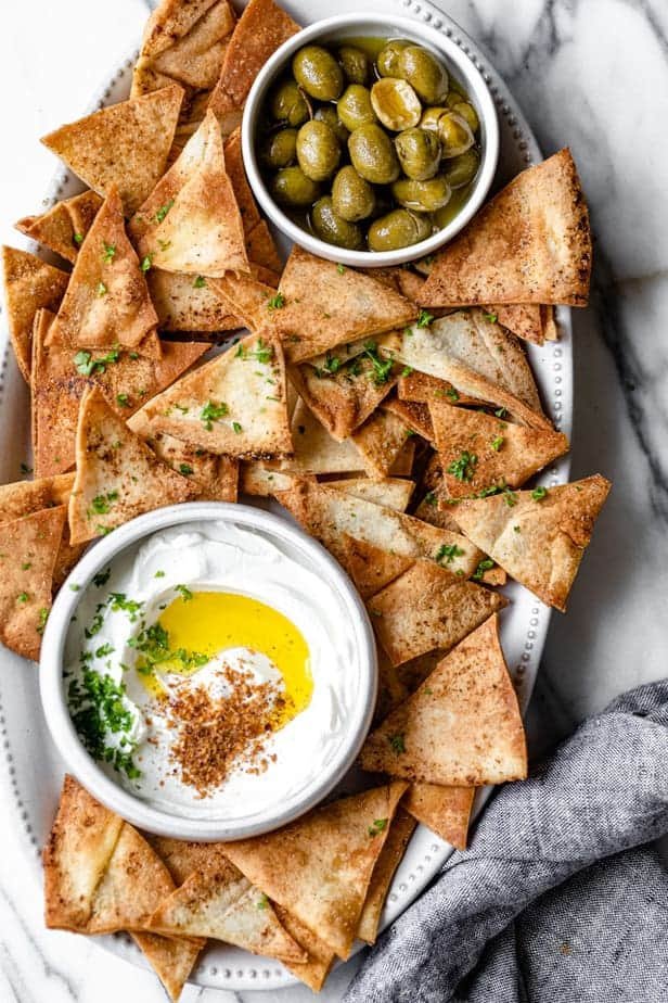 Garlic Sesame Pita Chips Recipe
