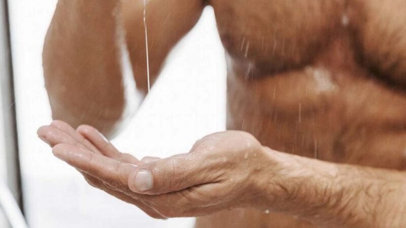 Fantasies around men’s cozy cleanliness