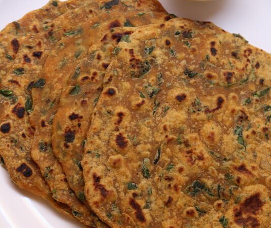 Fenugreek Laccha Parathas Recipe