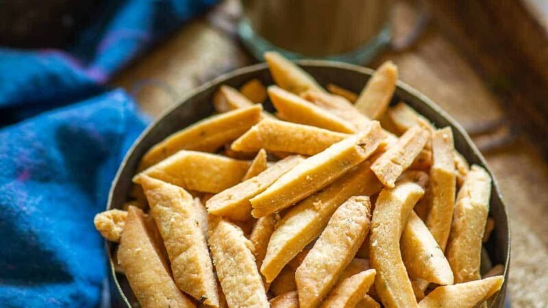 Khasta Namak Para Recipe