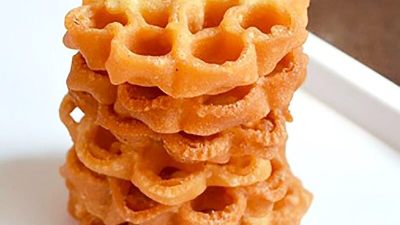 Kerala Style Achappam Recipe