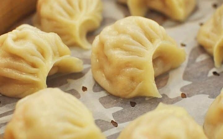 Singed Chicken Momos Recipe