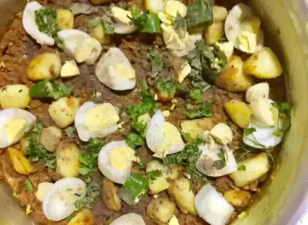 Bohra Keema Ki Khichdi and Khurdi Recipe