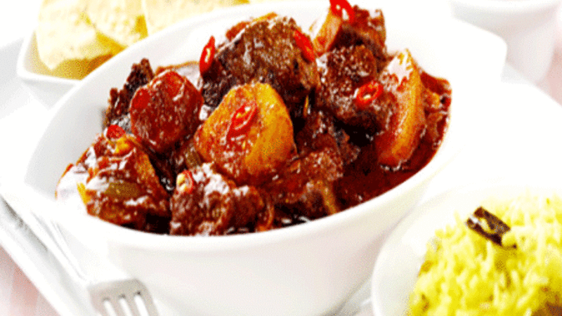 Kashmiri Stuffed Potato Curry Recipe