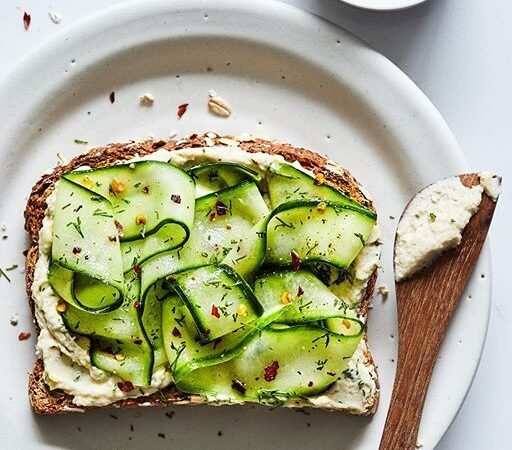 Hummus Toast With Cucumber Recipe