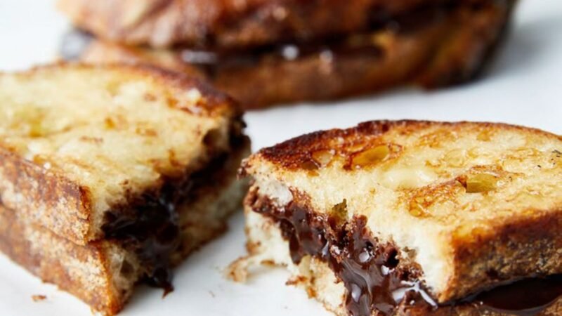 Barbecued Chocolate Sandwich Recipe