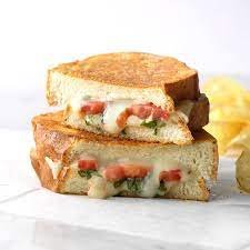 How To Make Cheddar Tomato Sandwich