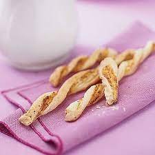 How To Make Lemon And Pepper Cheese Straw