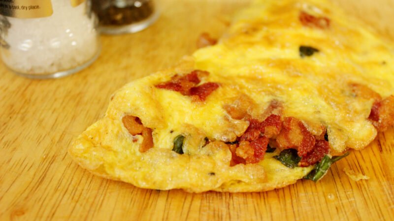 Bacon Cheese Omelet Recipe
