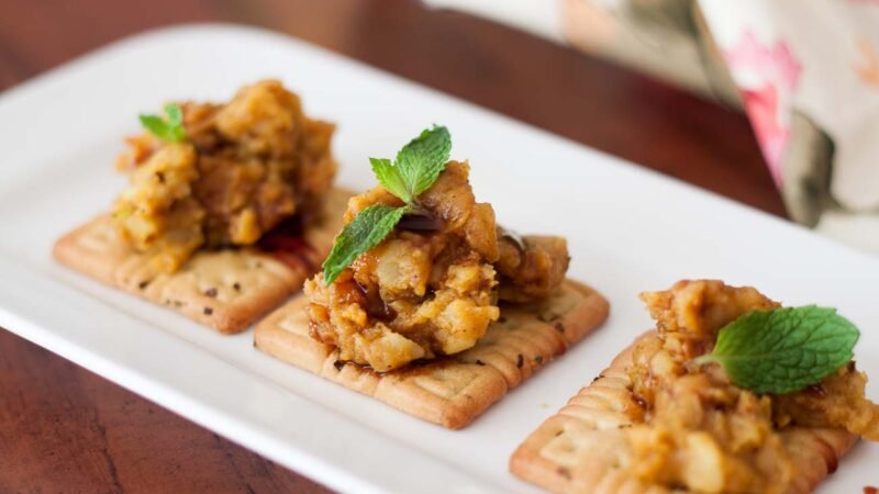 Chatpata Veg Canapes Recipe