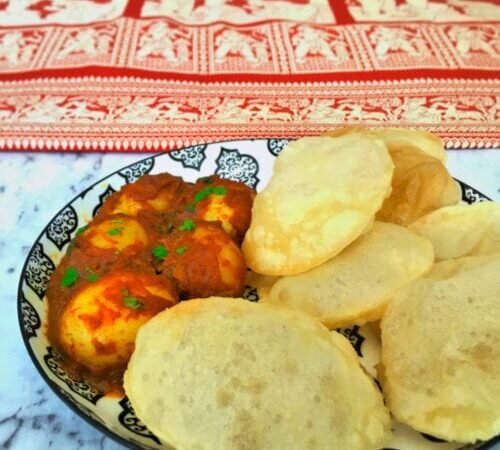 Luchi Aloor Dum Recipe