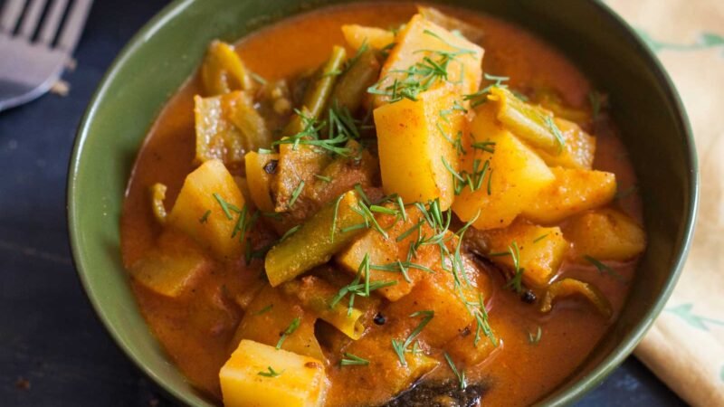 Green Chili and Aloo Curry Recipe