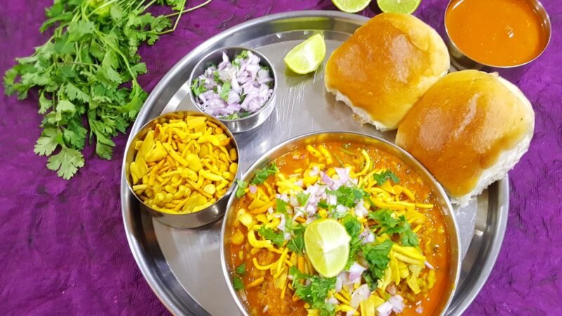 Sheep Misal Pav Recipe