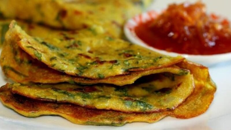 Solid Methi Cheela Recipe