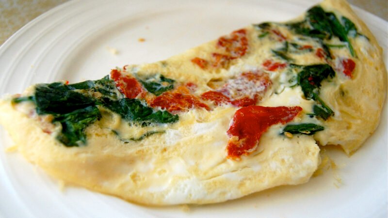 Spinach Tomato Omelet Recipe