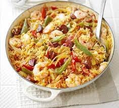 How To Make A One Pot Spanish Rice And Prawns