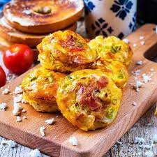 How To Make Tomatoes And Bacon Egg Muffins