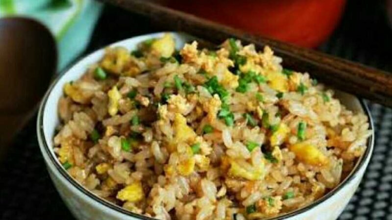 Garlic Egg Fried Rice Recipe