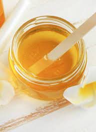 Honey home solution for delicate and flexible skin